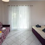 25 Apartmán